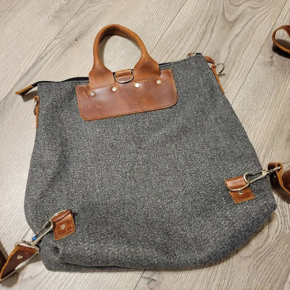 Better Way wool & leather backpack - Picture 2 of 4